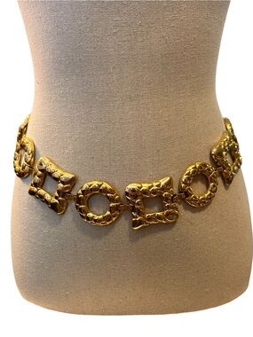 Vintage gold-tone geometric statement link chain belt, chunky hip belt